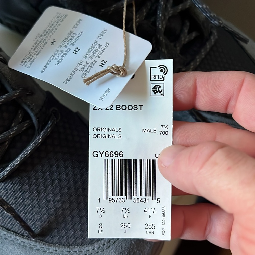 Adidas ZX22 Boost Sneakers - Picture 6 of 6